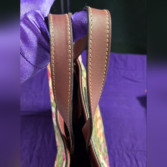 Gucci GG Blooms Floral Tote Bag and Gucci Blooms Wallet Set - Picture 8 of 16